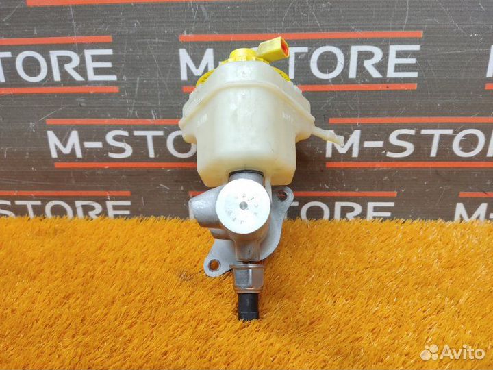 Главный тормозной цилиндр Volkswagen Touareg 7L