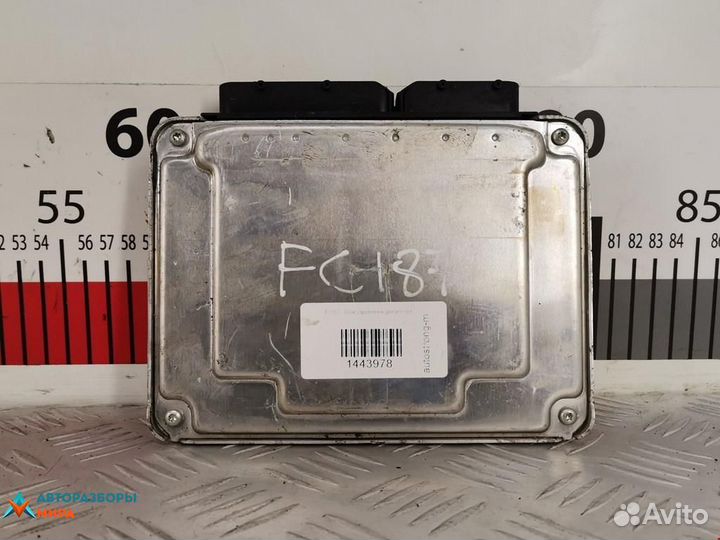 Блок управления двигателем seat Leon 2003