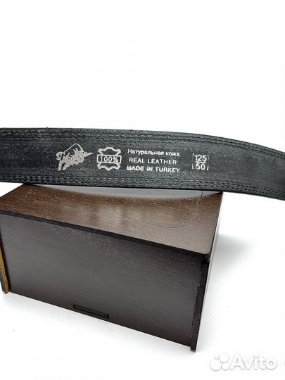 Мужской кожаный ремень Lacoste