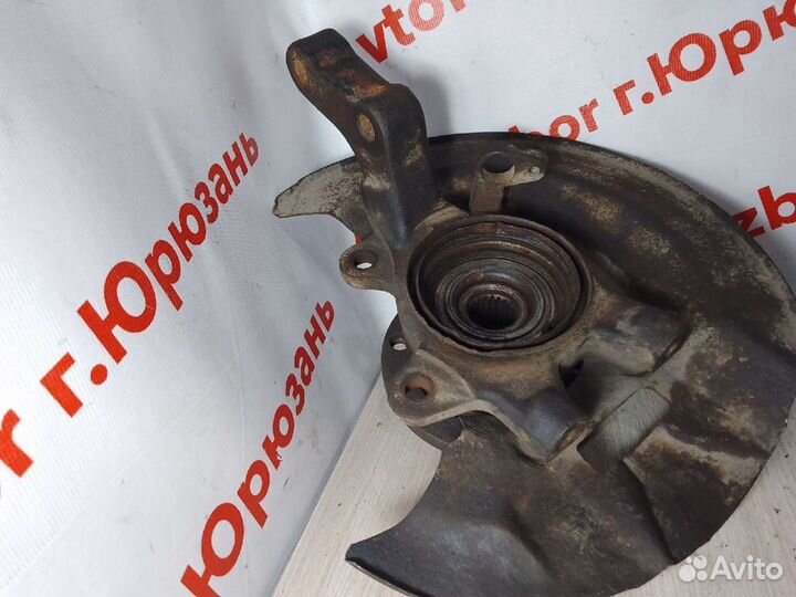 Поворотный кулак правый LADA Priora с ABS