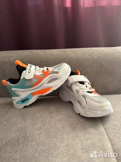Кроссовки Kapika 28 новые