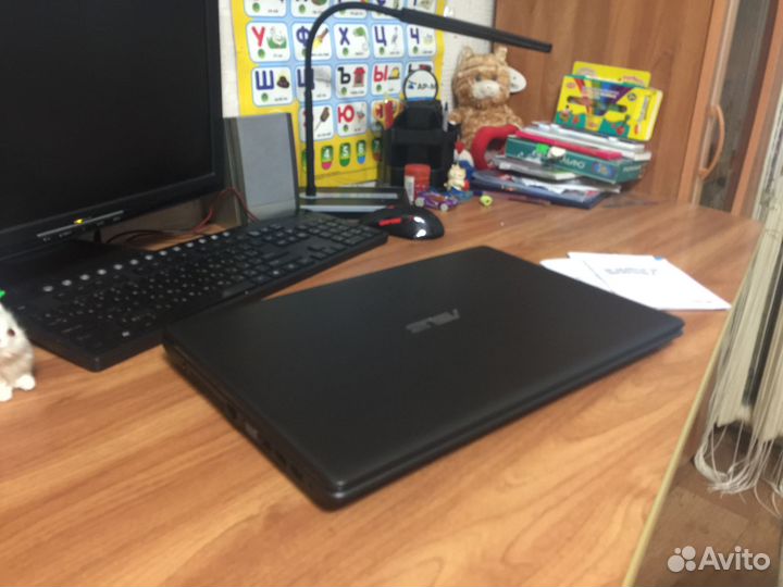 Для работы дома 2ядра intel 4гб Asus