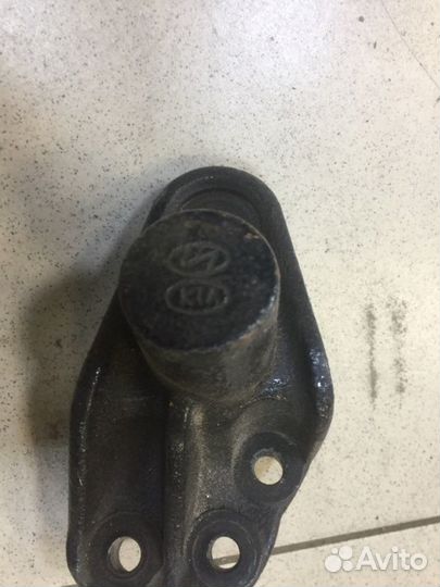 Кронштейн двигателя правый Kia Rio 4