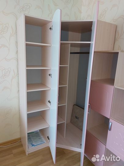 Продам детскую мебель