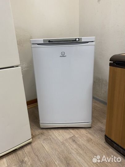 Морозильная камера индезит. Доставка