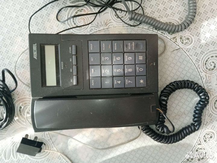 Телефоны стационарные