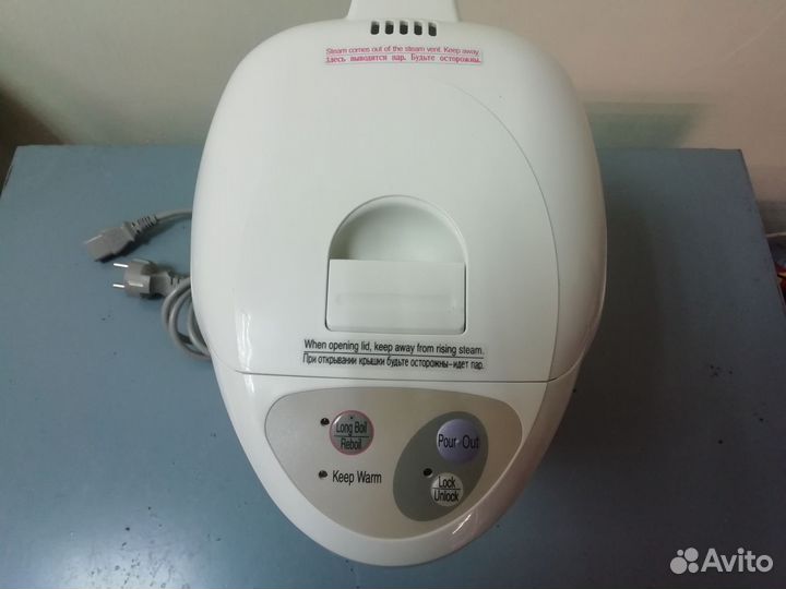 Чайник термопот Panasonic NC-30EP