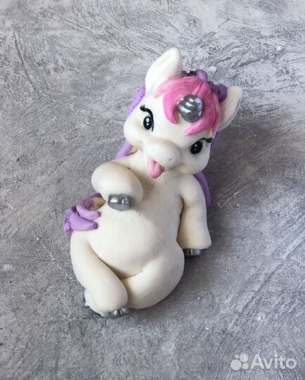 Фигурки из шоколада,подарок,ручная работа