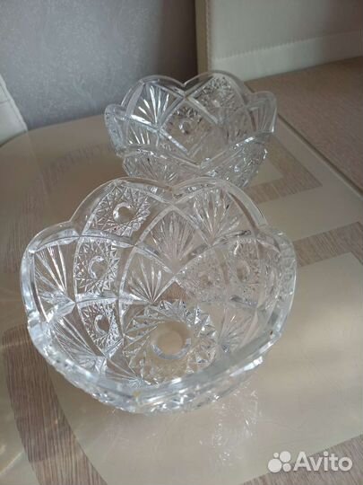 Хрустальная ваза