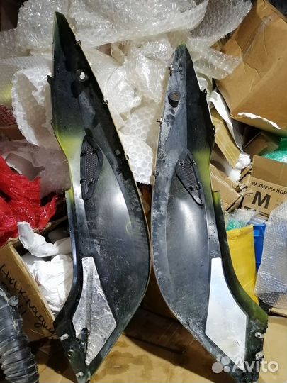 Пластик боковой BRP Spyder STS 2013