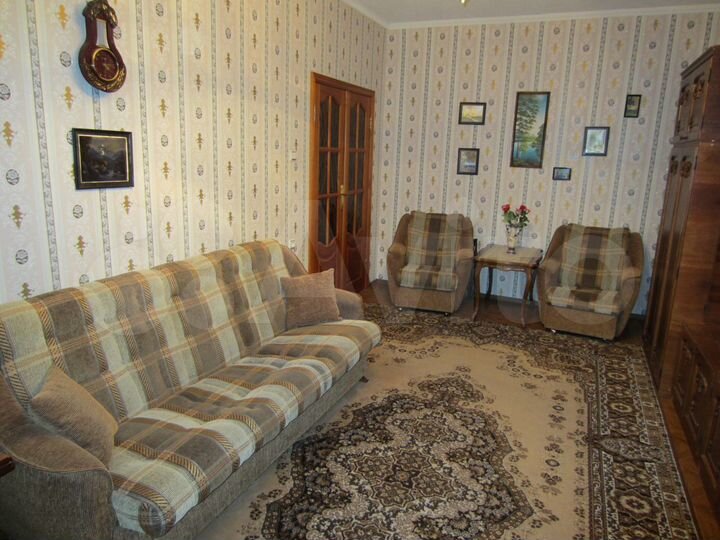 4-к. квартира, 88 м², 2/5 эт.