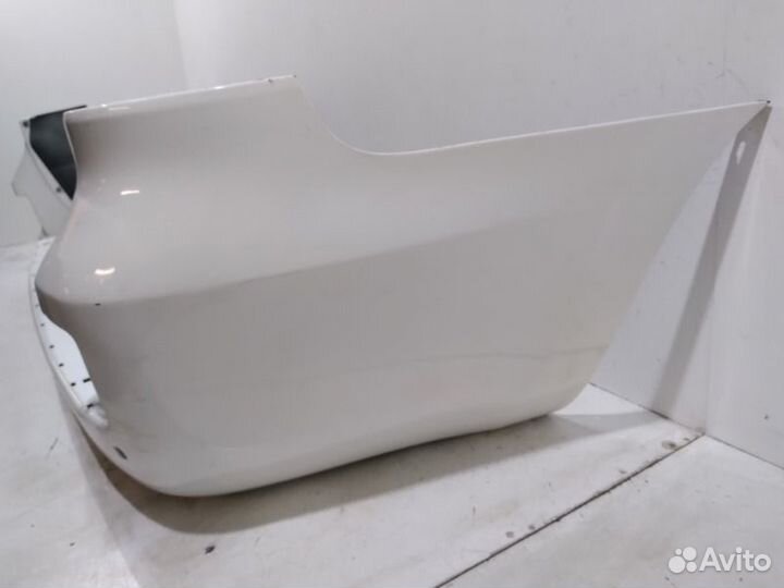 Бампер задний Toyota Land Cruiser 200 2007-2012