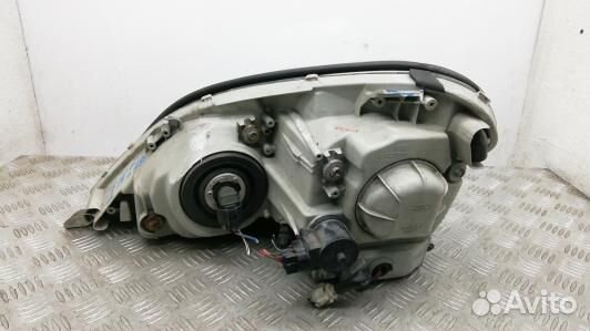 Фара правая lexus LS 3 (1NI12MU01)