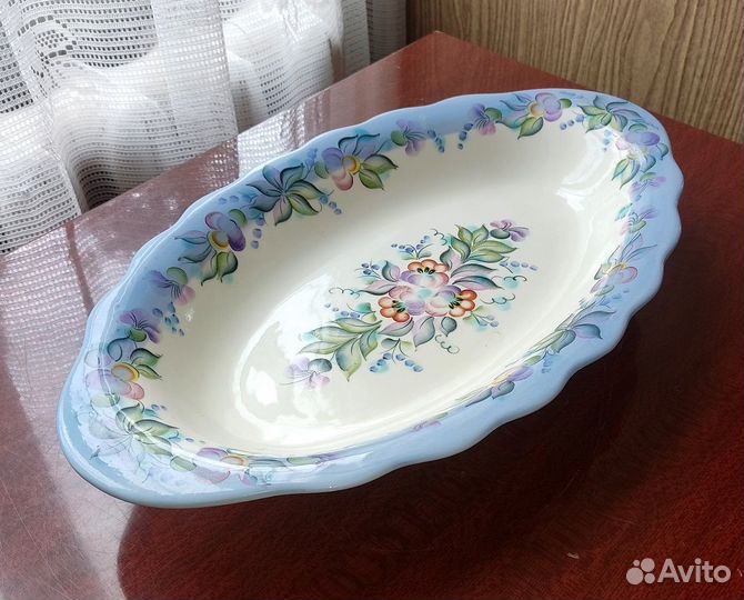 Овальное и квадратное блюда