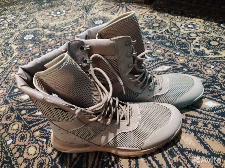 Туристические ботинки мужские