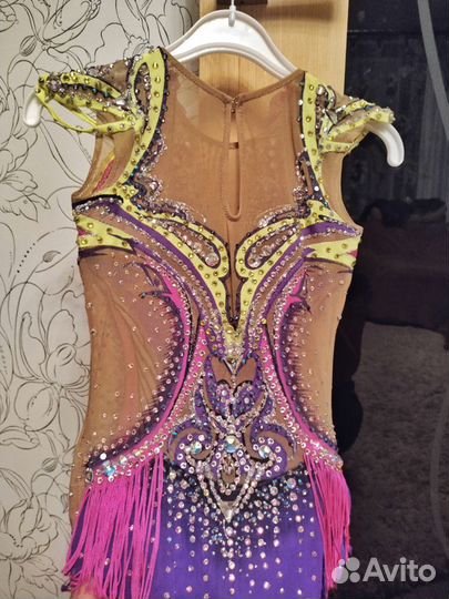 Купальник для художественной гимнастики