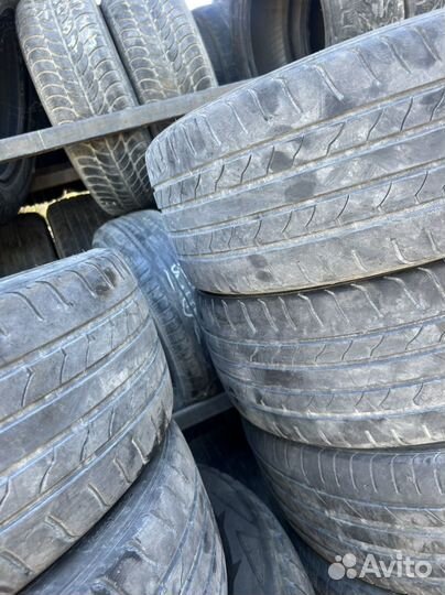 Maxtrek Maximus M1 215/40 R17