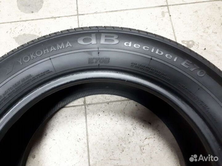 Yokohama dB Decibel E70B 215/60 R16