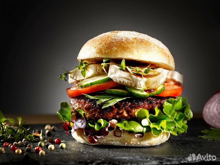 Сотрудник фаст фуд