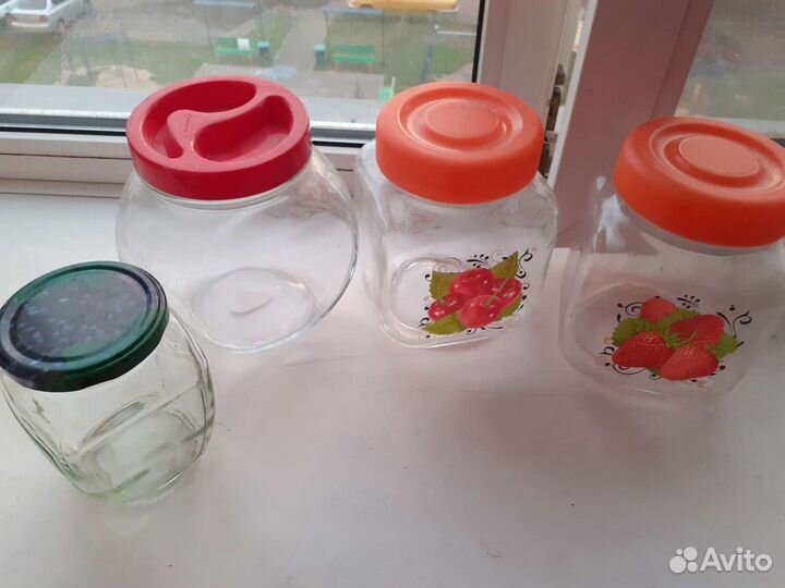 Банки для хранения сыпучих продуктов