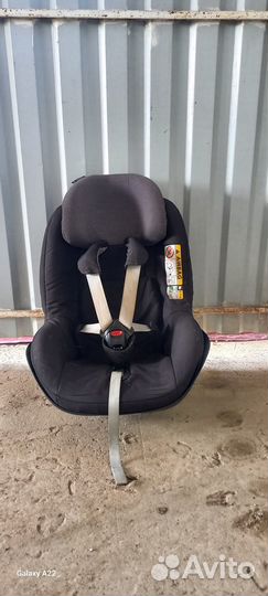 Автокресло Maxi-Cosi 2wayPearl + база 2wayFix