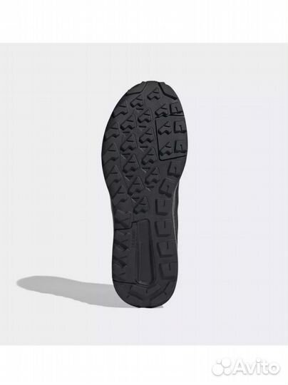 Зимние кроссовки Adidas terrex 9922