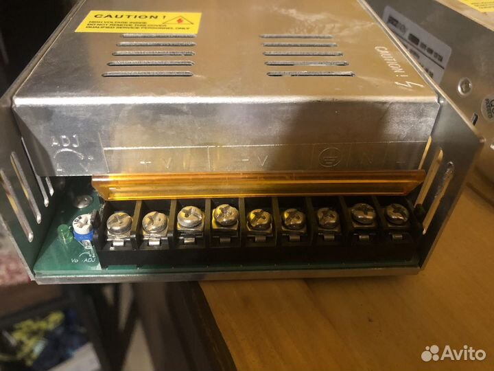 Блок питаеик на 12 V на 400W