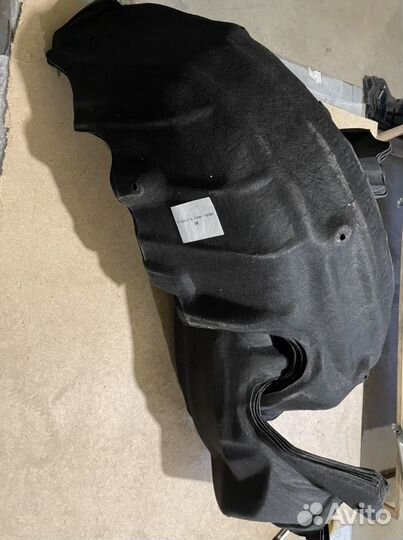 Подкрылки toyota corolla E180 перед-зад