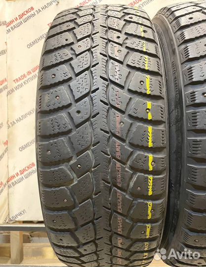 Kumho I'Zen Wis KW19 215/65 R16 98L