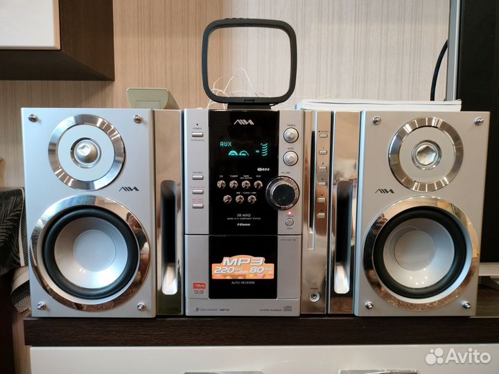 Музыкальный центр