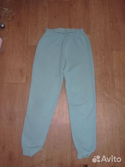 Костюм спортивный