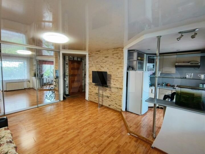 2-к. квартира, 42,7 м², 4/4 эт.