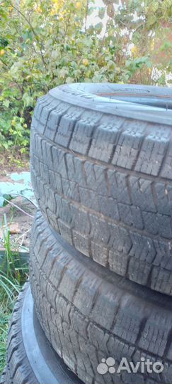Bridgestone Blizzak VRX2 185/60 R15