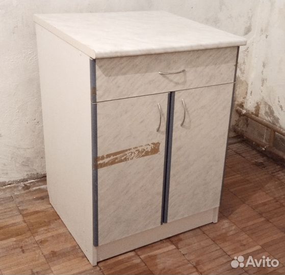 Кухонная тумба со столешницей бу