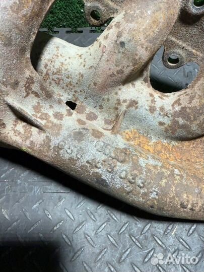 Коллектор выпускной Audi A4 1.8 1998