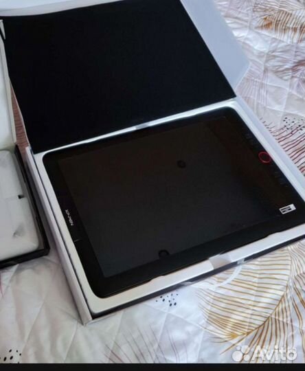 Графический планшет XP pen artist 15.6 pro + пульт