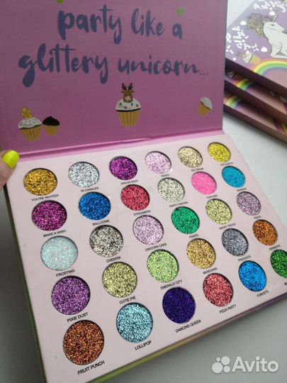 Палетка теней для девочек