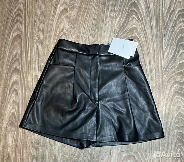 Шорты из искусственной кожи befree