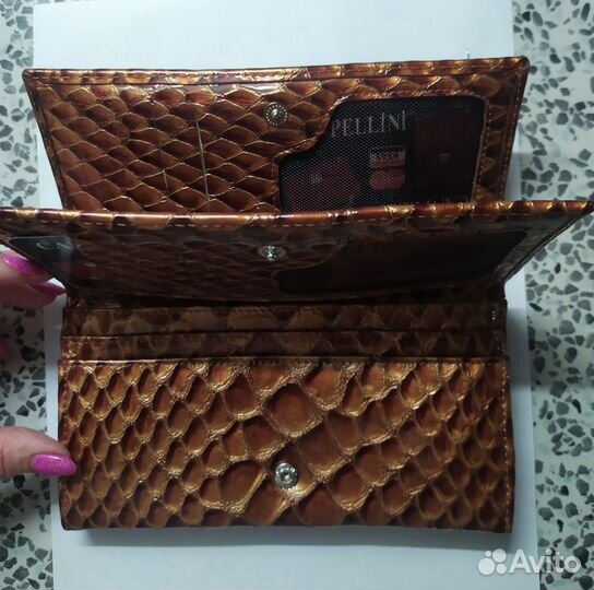 Кошелек женский. Новый