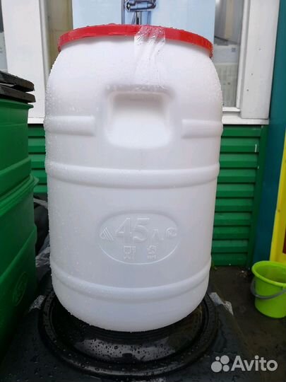 Бак для душа, Фляги, бочки