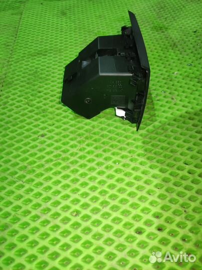 Дефлектор воздушный задний skoda Octavia