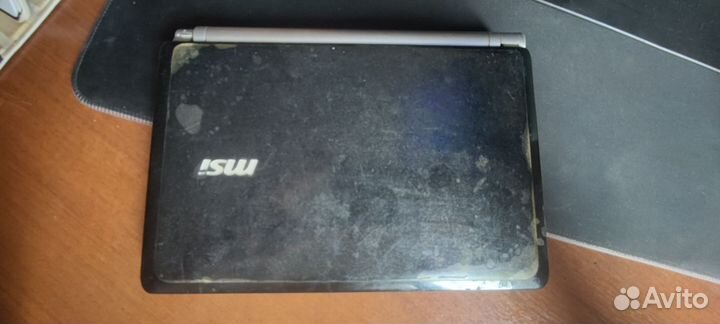 2 нетбука с треснутый экраном