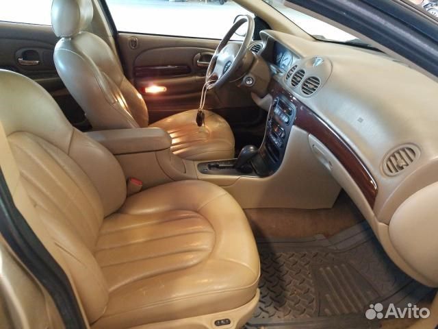 Разбор на запчасти Chrysler 300M