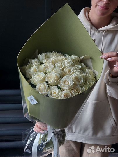 25 роз с доставкой