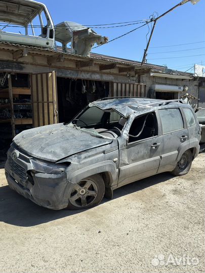 Разбор Лада Нива Травел LADA travel запчасти