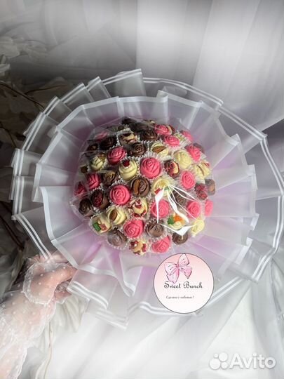 Букет из шоколадных роз