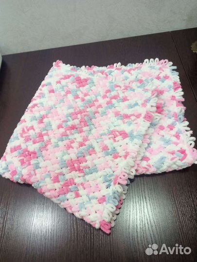 Плед детский вязаный ручная работа