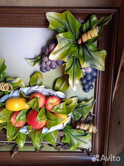 Картина объёмная из кожи