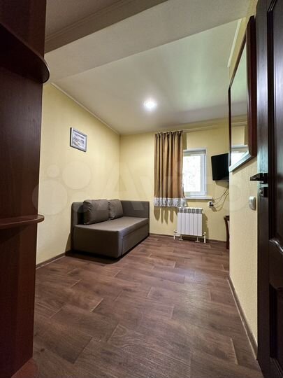 Дом 20 м² на участке 100 сот.