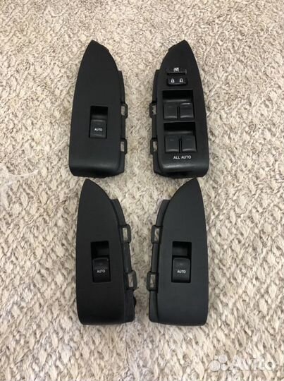 Пульт стеклоподъемника prius30